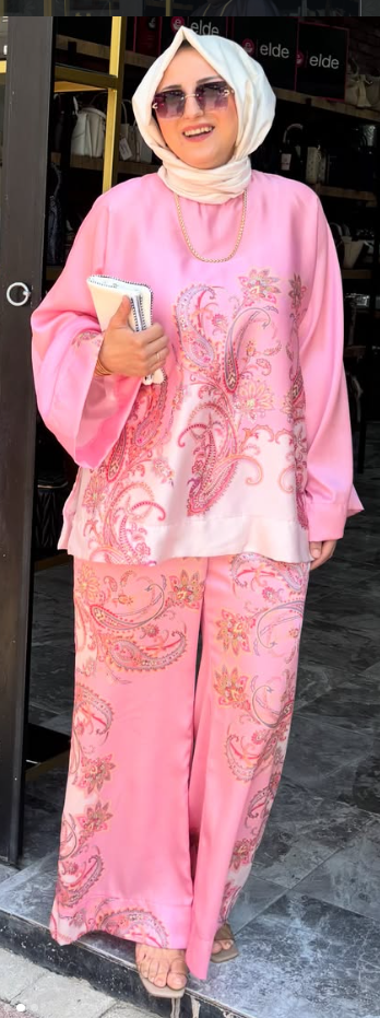 5823 PEMBE DESENLİ TAKIM