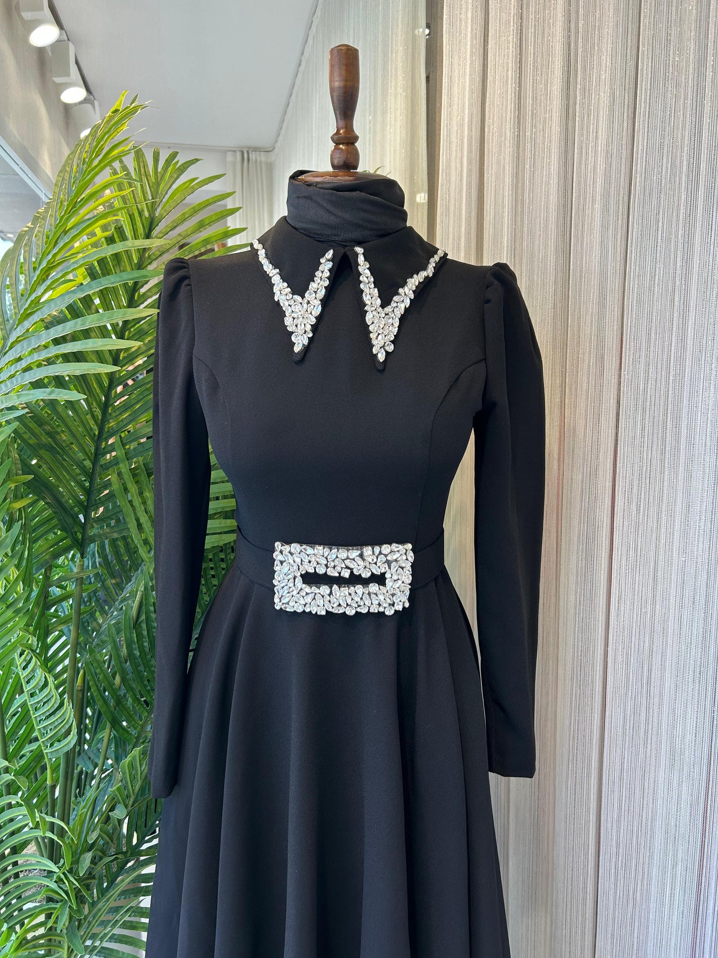 BLACK AURA DRESS
