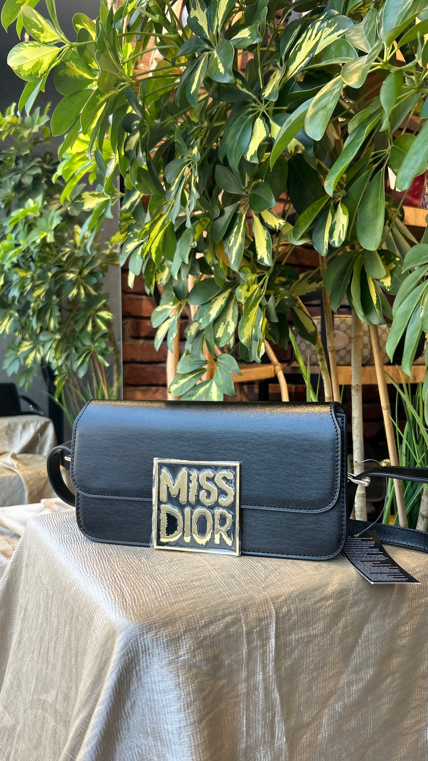 MISS DIOR