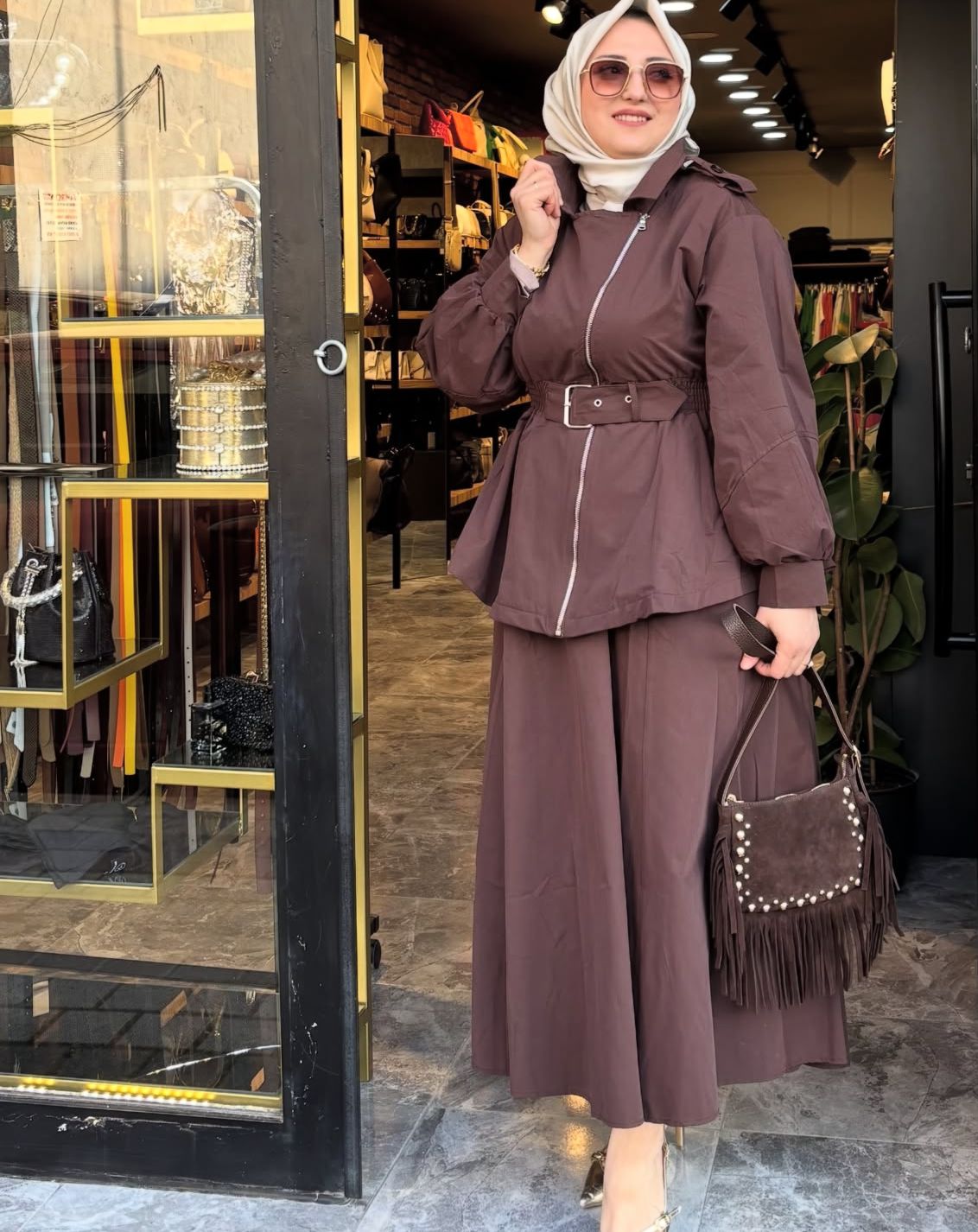 56899 Acı Kahve Etekli Ceketli Takım