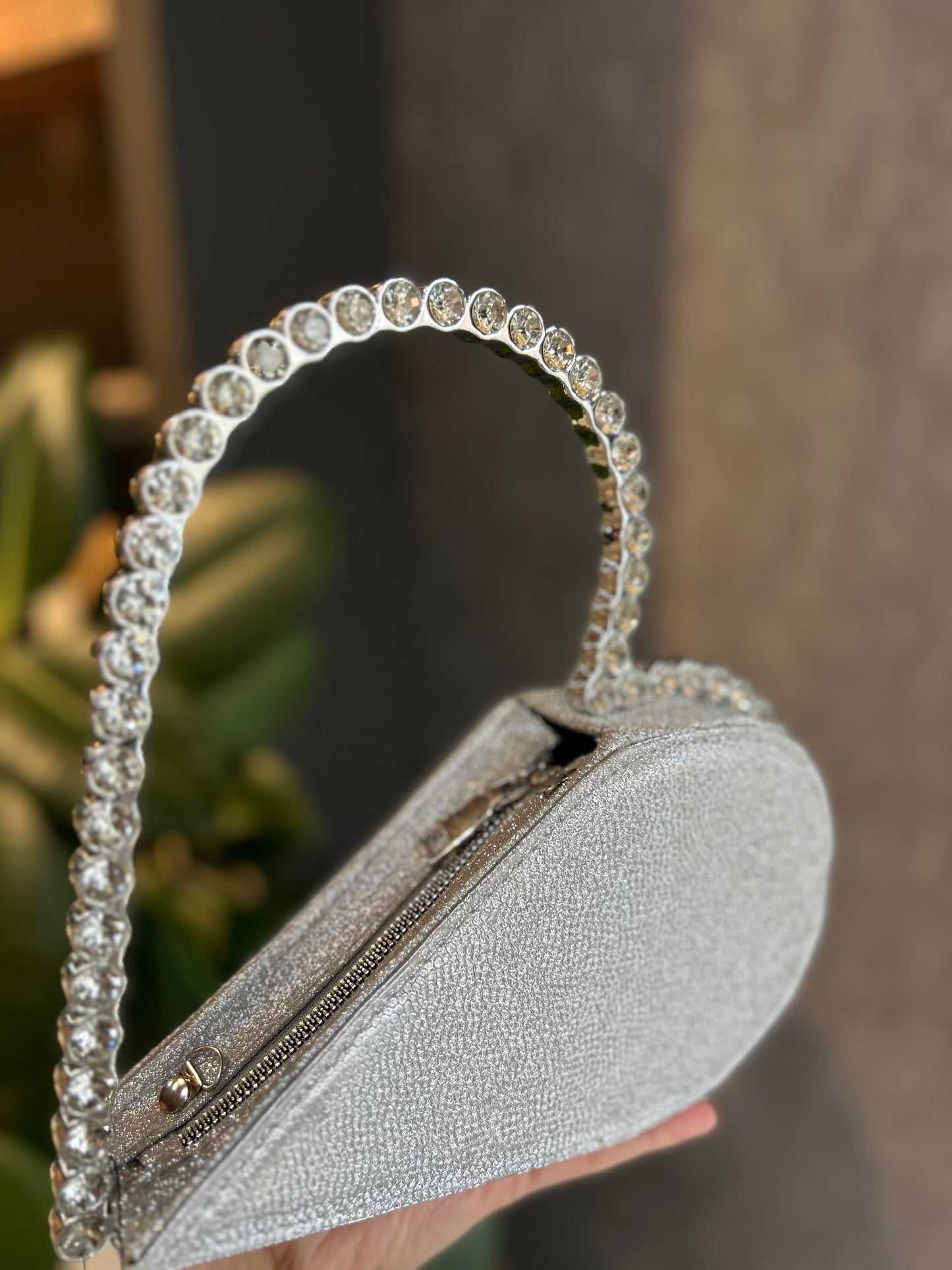 KALPLİ ABİYE ÇANTA