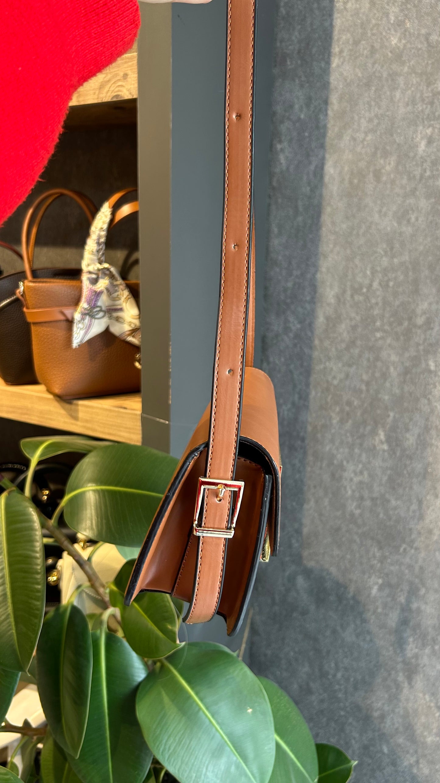 DIOR OMUZ ÇANTASI