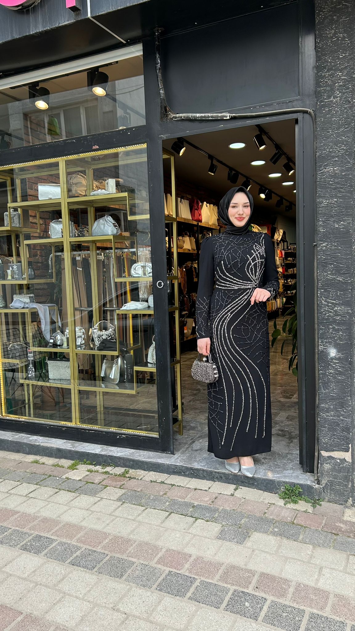 6113 Boydan Boya Taş İşleme Abiye
